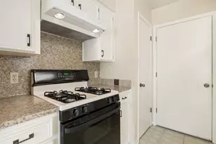 6403 Bluesky Way, Austin, TX 78745 - Photo 9
