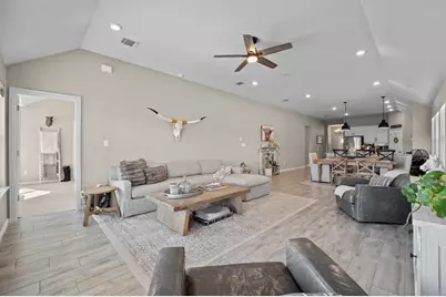 529 Cold River Run, Kyle, TX 78640 - Photo 17