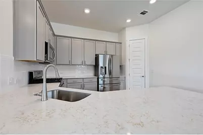 2133 Alamar Walk, Leander, TX 78641 - Photo 9