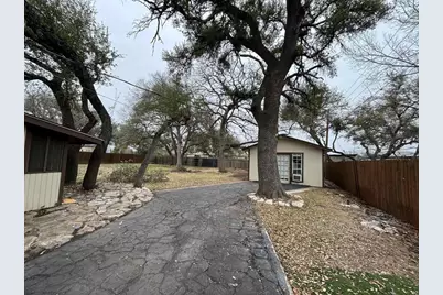 1902 Lone Oak Drive, Leander, TX 78641 - Photo 21