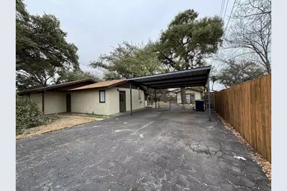 1902 Lone Oak Drive, Leander, TX 78641 - Photo 11