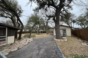 1902 Lone Oak Dr, Leander, TX 78641 - Photo 19