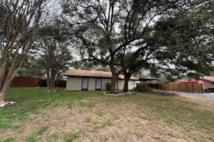 1902 Lone Oak Dr, Leander, TX 78641 - Photo 7