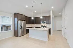 435 Spiny Lizard Ln, San Marcos, TX 78666 - Photo 11