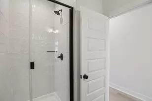 200 W 56th St, Austin, TX 78751 - Photo 15