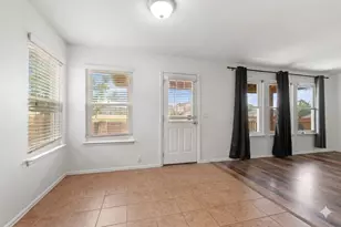 1121 Sweet Gum Dr, Kyle, TX 78640 - Photo 9