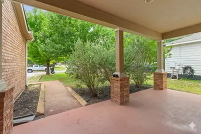 1121 Sweet Gum Dr, Kyle, TX 78640 - Photo 3