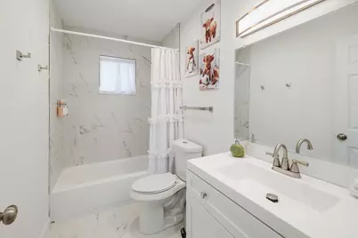 906 W 15th Street, Georgetown, TX 78626 - Photo 19