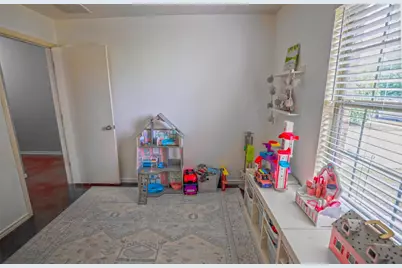 1541 Twin Cove, Kyle, TX 78640 - Photo 7