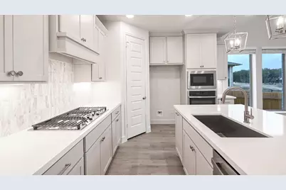 284 Prickly Poppy Loop, Kyle, TX 78640 - Photo 13