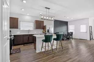 1301 Blackhaw Ln, Leander, TX 78641 - Photo 11