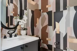 107 W Johanna St, Austin, TX 78704 - Photo 17