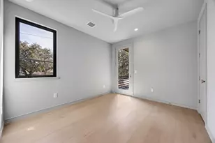 107 W Johanna St, Austin, TX 78704 - Photo 23