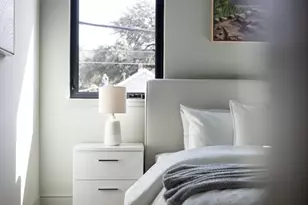 107 W Johanna St, Austin, TX 78704 - Photo 19