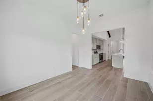 2801 Wilson Ave, Lago Vista, TX 78645 - Photo 11