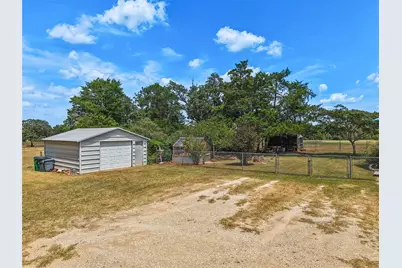 372 Hofferek Road, Rosanky, TX 78953 - Photo 37