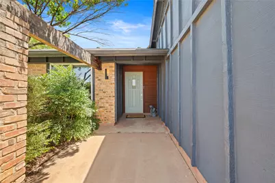 1510 Coronado Hills Drive, Austin, TX 78752 - Photo 3