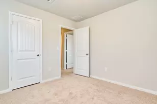14102 Macquarie Dr, Pflugerville, TX 78660 - Photo 17