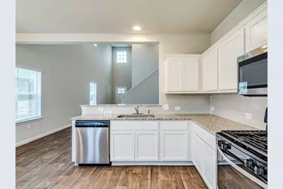 14102 Macquarie Drive, Pflugerville, TX 78660 - Photo 7