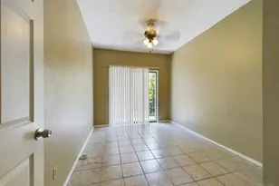 2706 Salado St, Austin, TX 78705 - Photo 15