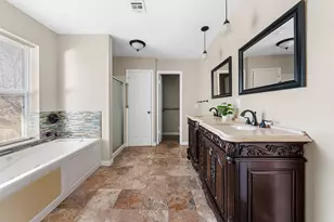 8303 Wexford Dr, Austin, TX 78759 - Photo 17