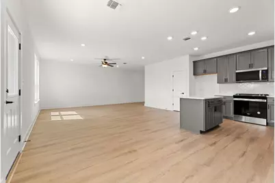 413 Bristlecone Bend, Liberty Hill, TX 78642 - Photo 11