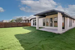 311 Melody Rd, Lockhart, TX 78644 - Photo 21