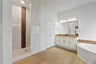 3425 Zebecca Creek Dr, Austin, TX 78732 - Photo 25