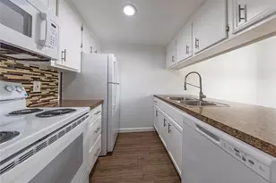 18 Cypress Fairway Village, Wimberley, TX 78676 - Photo 11