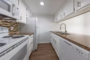 18 Cypress Fairway Village, Wimberley, TX 78676 - Photo 11