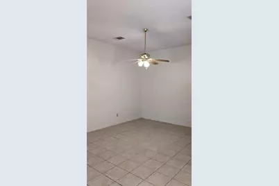 1300 N Bishop Street, San Marcos, TX 78666 - Photo 5