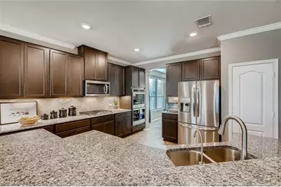121 Kavanaugh Street, Georgetown, TX 78628 - Photo 9
