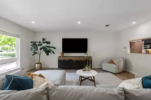 2406 Elmglen Dr, Austin, TX 78704 - Photo 5