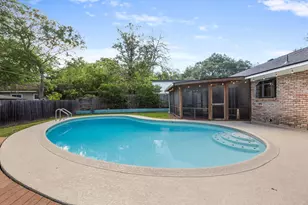 2406 Elmglen Dr, Austin, TX 78704 - Photo 31