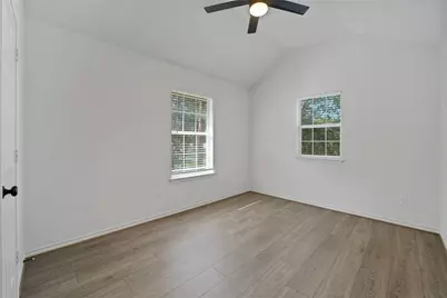 1405 Girard Avenue, San Marcos, TX 78666 - Photo 23