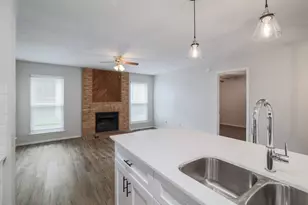 10616 Mellow Meadows Dr, Austin, TX 78750 - Photo 9