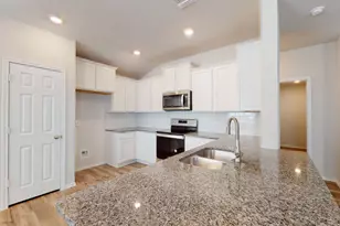 401 Creekfall Rd, Burnet, TX 78611 - Photo 5