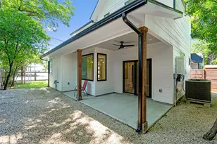 5200 Grover Ave, Austin, TX 78756 - Photo 29