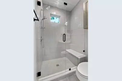 5200 Grover Avenue, Austin, TX 78756 - Photo 19