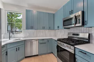 5200 Grover Ave, Austin, TX 78756 - Photo 7