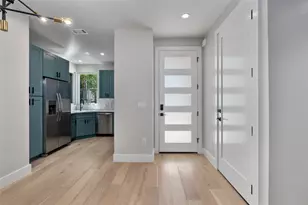 5200 Grover Ave, Austin, TX 78756 - Photo 5