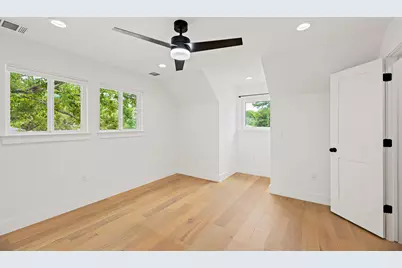 5700 Sutherlin Road, Austin, TX 78723 - Photo 29