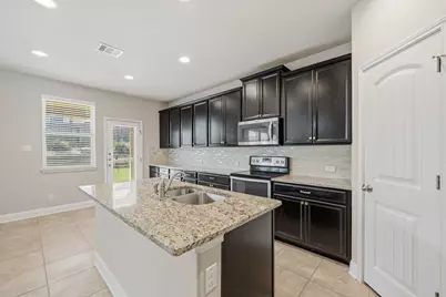 220 Golden Vista Street, Cibolo, TX 78108 - Photo 11