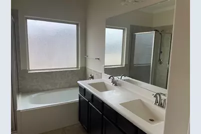 10004 Epic Knoll Drive, Austin, TX 78747 - Photo 15