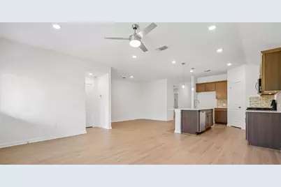 10312 Curb Strap Drive, Austin, TX 78724 - Photo 11