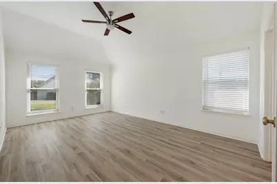 10114 Janet Loop, Dripping Springs, TX 78620 - Photo 15
