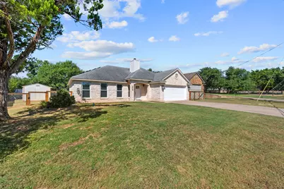 10114 Janet Loop, Dripping Springs, TX 78620 - Photo 3
