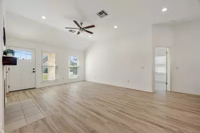 10114 Janet Loop, Dripping Springs, TX 78620 - Photo 7