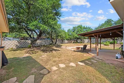 10114 Janet Loop, Dripping Springs, TX 78620 - Photo 27