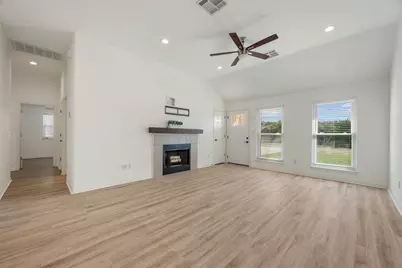 10114 Janet Loop, Dripping Springs, TX 78620 - Photo 5